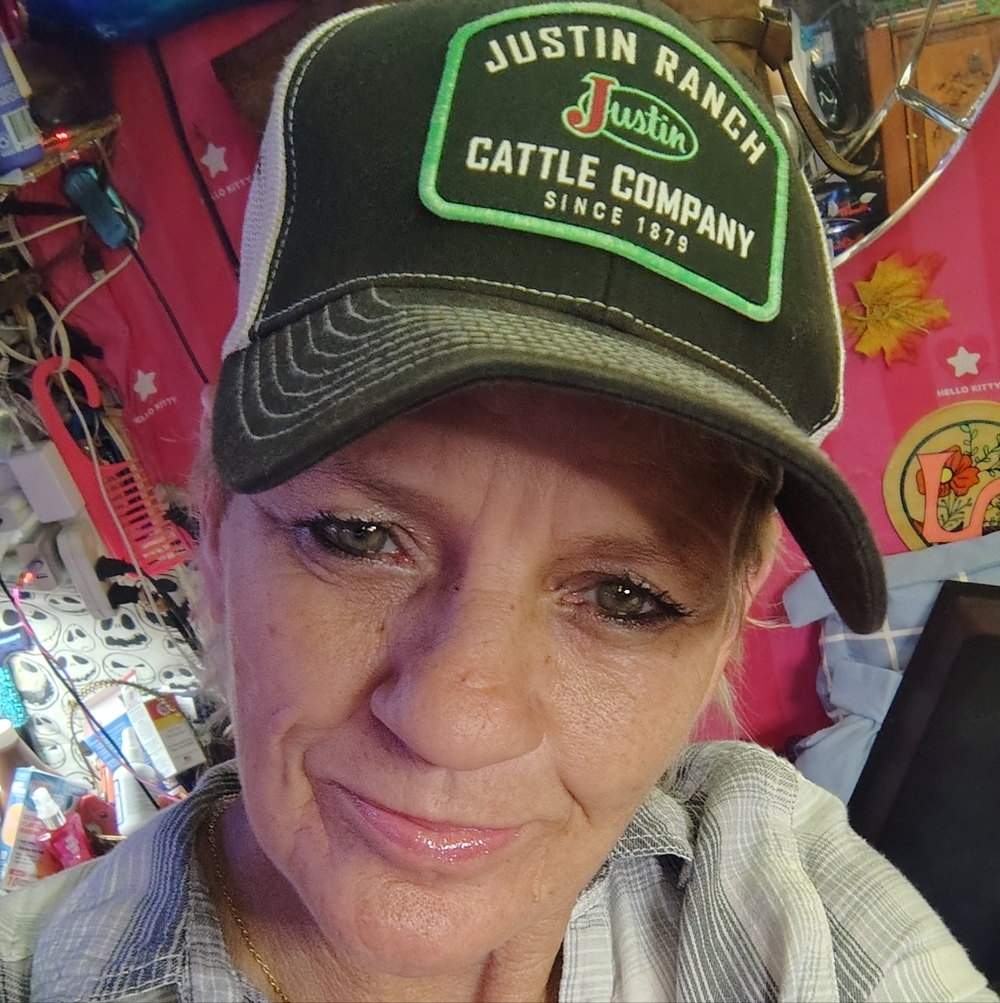 Meet your Posher, Jenene